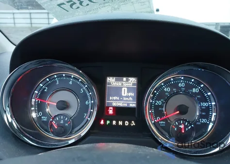 2016 Chrysler Town & Country Touring z USA, uszkodzony, nr VIN 2C4RC1BG7GR253864